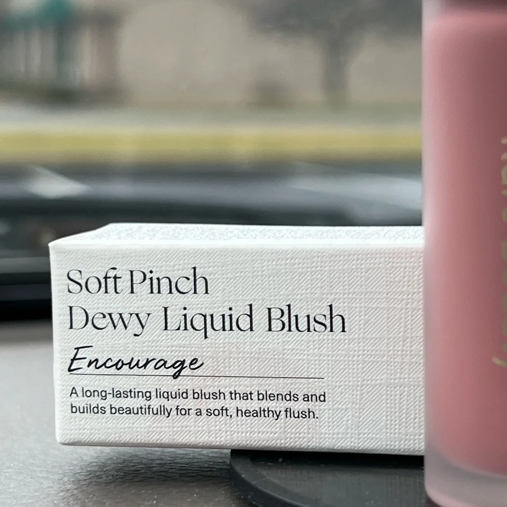 Rare Beauty Encourage Soft Pinch Liquid Blush - Picture 11 of 14